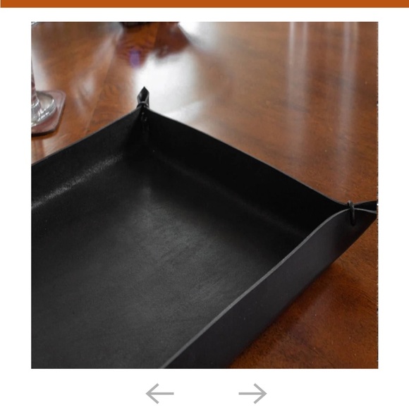 Beautiful catch all leather tray. - Picture 2 of 6